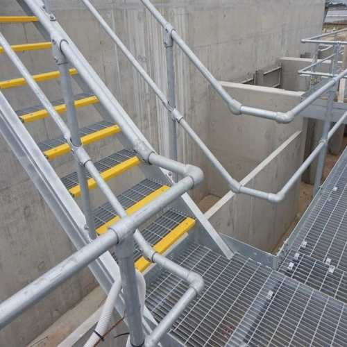 Platform Handrail Service image 1